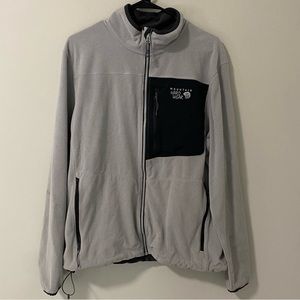 Mountain HardWear Men’s Grey and Black Fleece Zip Up Jacket Size XL